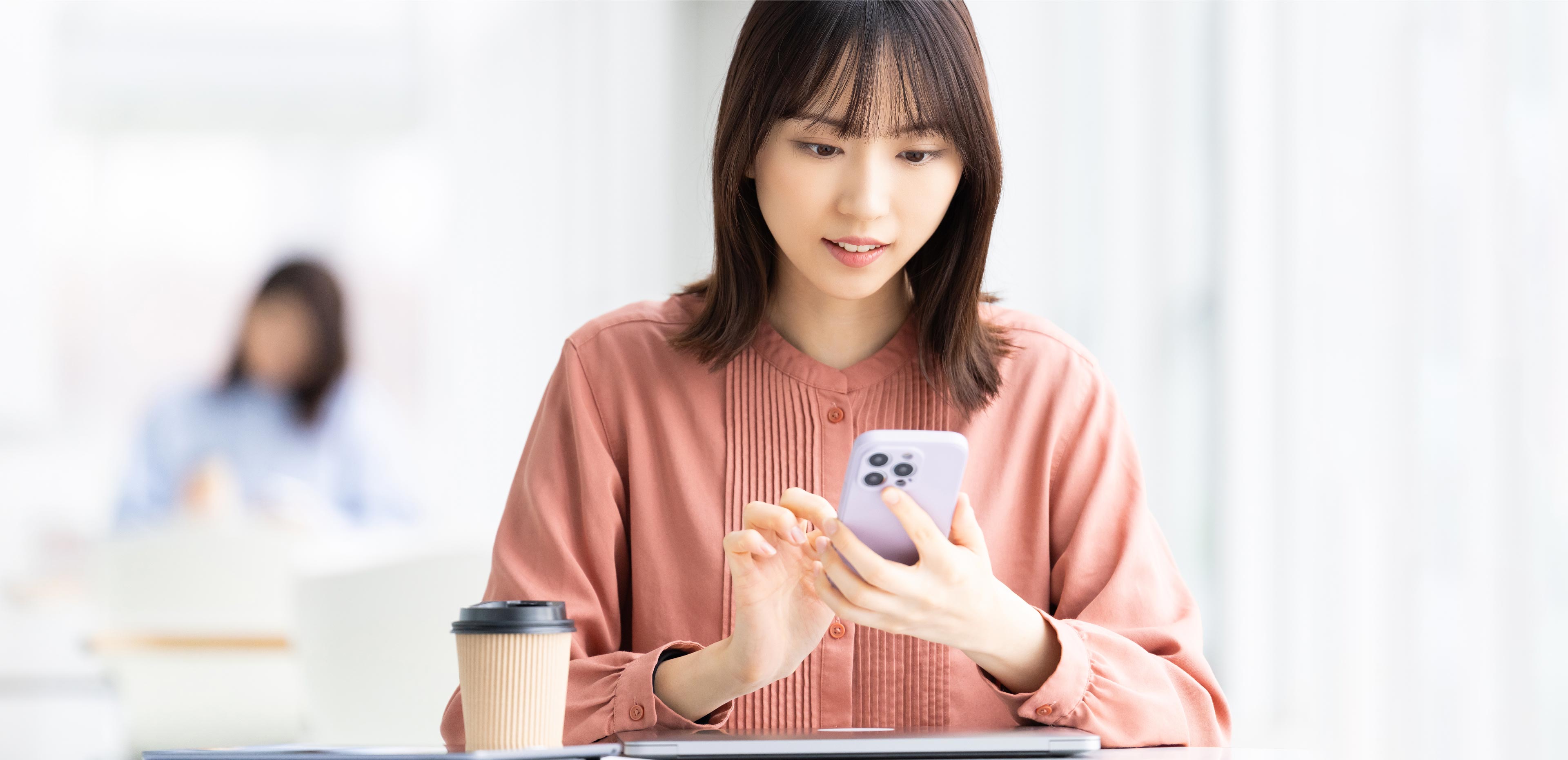 壁紙張替え専門店「cocokaete（ココカエテ）」「個人情報保護方針」ページのイメージ写真 768px